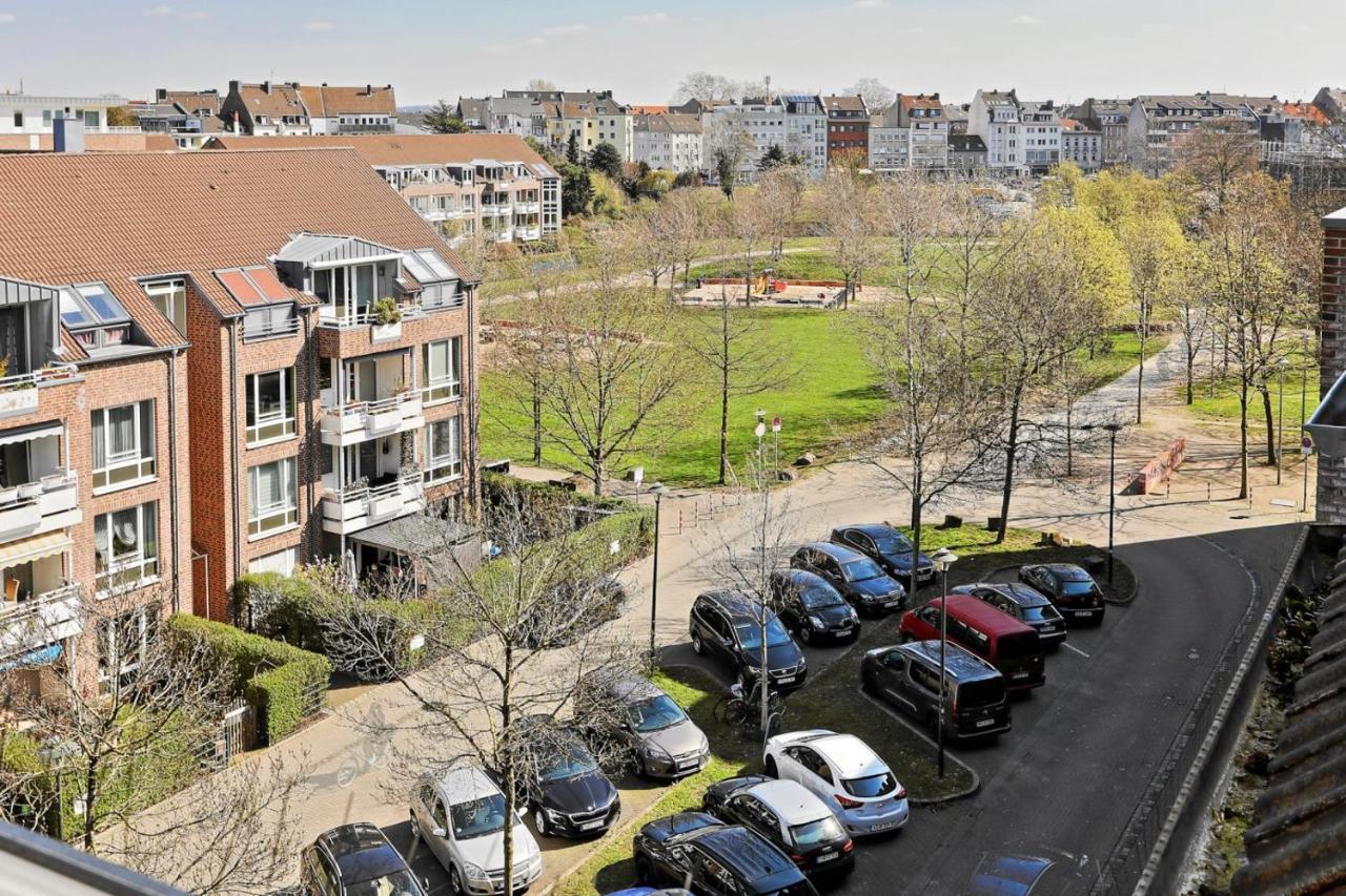 'Traveller Lodge' Grosszuegiges Apartment - 3 Bedroom 10Min To Hbf, Full Kitchen, Homeoffice, Netflix, Wifi Düsseldorf Exteriér fotografie